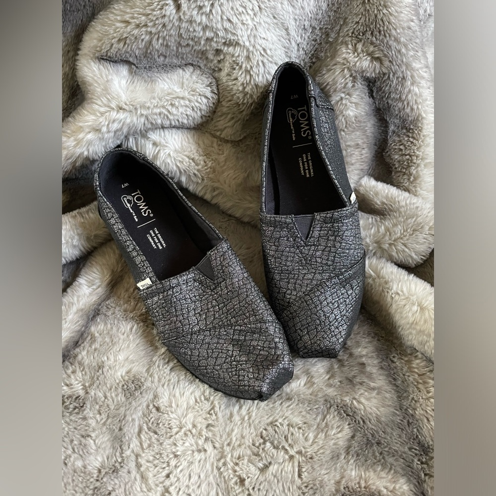 Toms Black and Silver Glitter Python Alpargata size 7